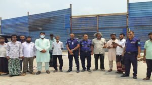 ​ঝিলিমে অবৈধভাবে ব্যাটারি পুড়িয়ে সীসা তৈরি ১ লাখ টাকা জরিমানা​