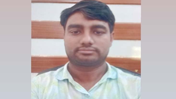 ​প্রকৌশলী মকবুলের লালসার বলি ভিটেমাটি হারাল এক সাংবাদিক পরিবার