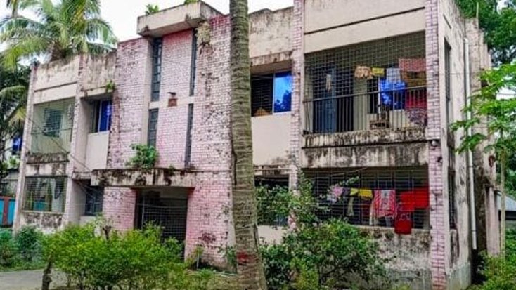 ‎নাটোরের গুরুদাসপুরে উপজেলা সরকারী কোয়াটারে ডাকাতি