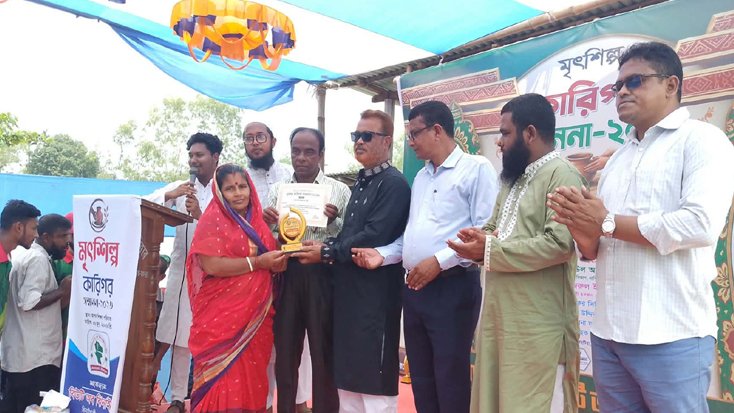 হাতের ছোঁয়ায় গড়ি ঐতিহ্য, শিল্পীর মর্যাদায় গড়ি সমৃদ্ধি মৃৎশিল্পী কারিগর সম্মাননা-২০২৬ অনুষ্ঠিত