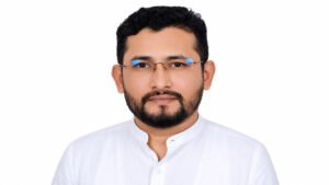 গুলশান সাব-রেজিস্ট্রি অফিসে নকল নবীশ গিয়াসের বিরুদ্ধে অভিযোগ