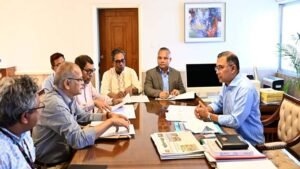 দেশীয় প্রযুক্তিতে অ্যাম্বুলেন্স তৈরির বিষয়ে বৈঠক করেছেন প্রধানমন্ত্রী