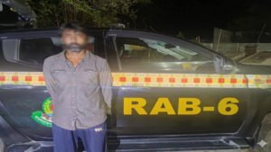  বটিয়াঘাটা তেতুঁলতলার ত্রাস ২২ মামলার আসামি ইমরান হাওলাদার গ্রেফতার