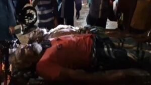 সাভারে বজ্রপাতে ক্ষেতের মালিকসহ তিন কৃষকের মৃত্যু