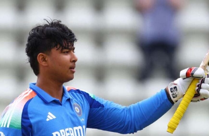 ১১ বলে ফিফটি করে সূর্যবংশীর বিশ্বরেকর্ড