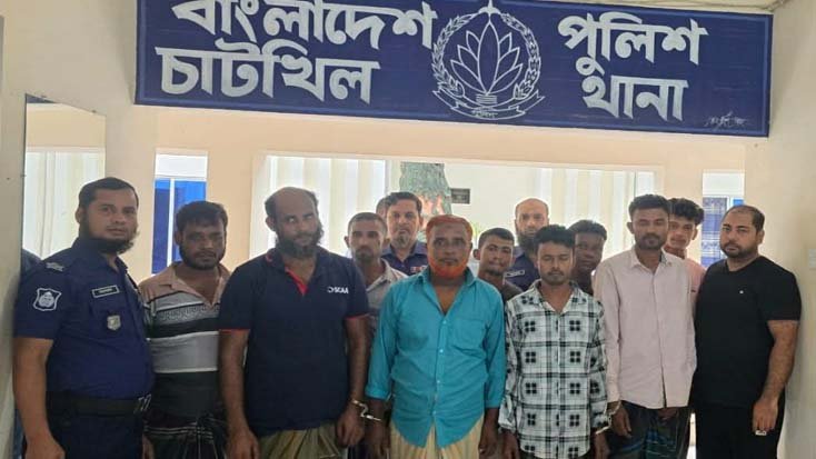 ‎চাটখিলে পুলিশের অভিযানে জুয়া চক্রের মূল হোতাসহ গ্রেফতার ১০