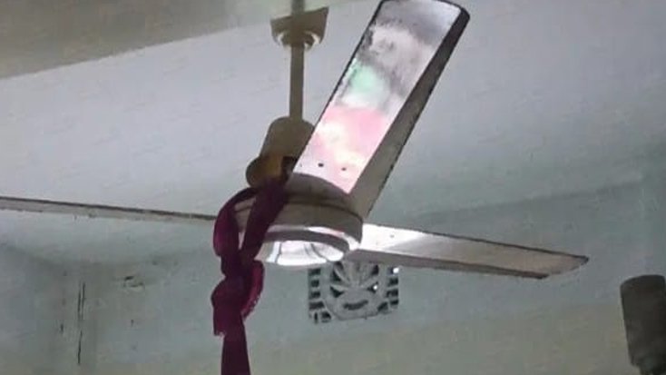 মধুপুরে ফ্যানের সাথে ঝুলে যুবকের আত্মহত্যা