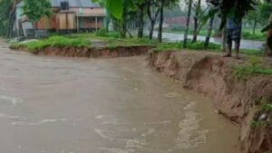 মেঘালয়ের পাহাড়ি ঢলে মহারশি নদীর পানি বৃদ্ধি, ভাঙন আতঙ্কে সোমেশ্বরী নদী তীরবর্তী মানুষ