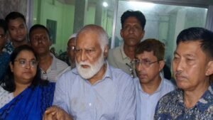 রাঙামাটিতে বন্যার ক্ষয়ক্ষতি পরিদর্শনে ত্রাণ প্রতিমন্ত্রী